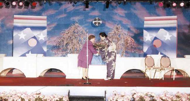 American and Japanese WFWP presidents, Mrs. Nora Spurgin and Mrs. Motoko Sugiyama, cross the Bridge of Peace